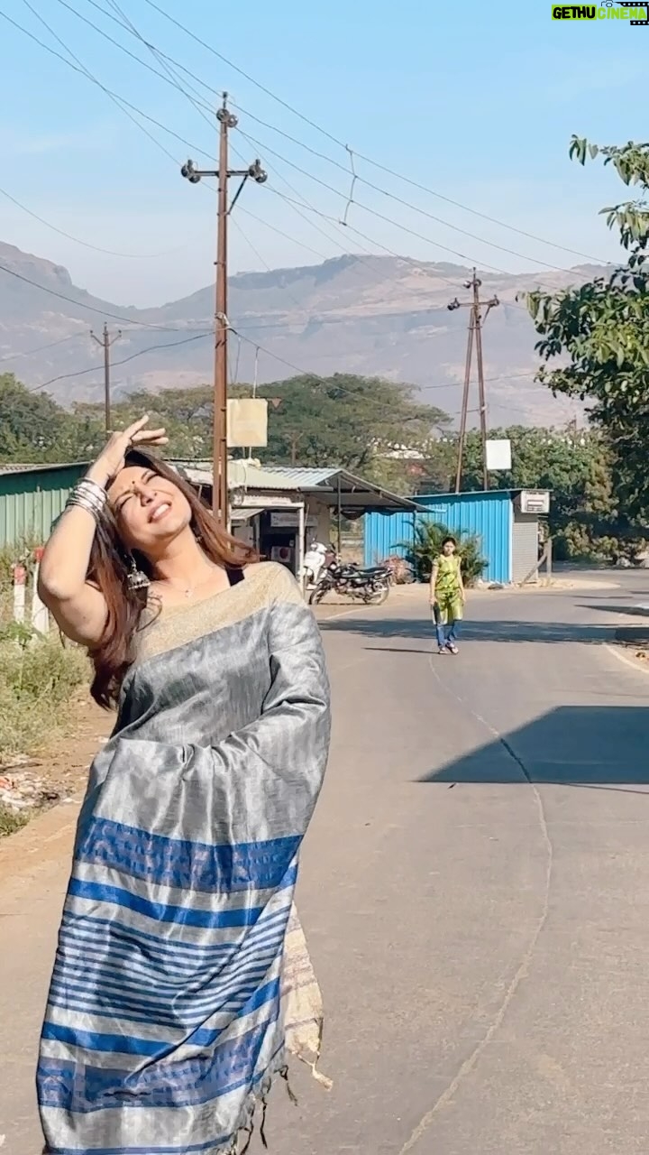 Deepshikha Nagpal Instagram - People who love you wouldn’t put themselves in a position to lose you. . . #smile #happiness💕 #happiness💕#naturelovers