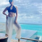 Deepshikha Nagpal Instagram - Stop feeling bad for outgrowing people that had a chance to grow with you.. . . #memories #happiness💕 #swag #stylish #maldives