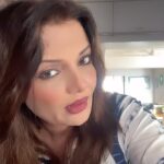 Deepshikha Nagpal Instagram - My philosophy is: If you can’t have fun, there’s no sense in doing it.” .… . . . #attitude #fun #smile #positivity #positivevibes #trendingreels