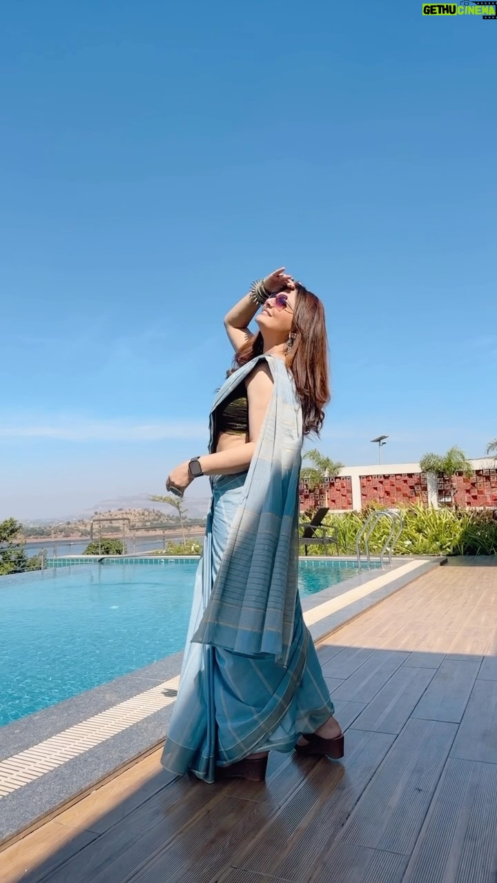 Deepshikha Nagpal Instagram - Being loved is the bare minimum. Make sure you are also respected, supported, prioritised, desired, and understood.. . . #attitude #swag #goodmorning #haveaniceday #blessed #thankful #positivity #vibe #trendingreels