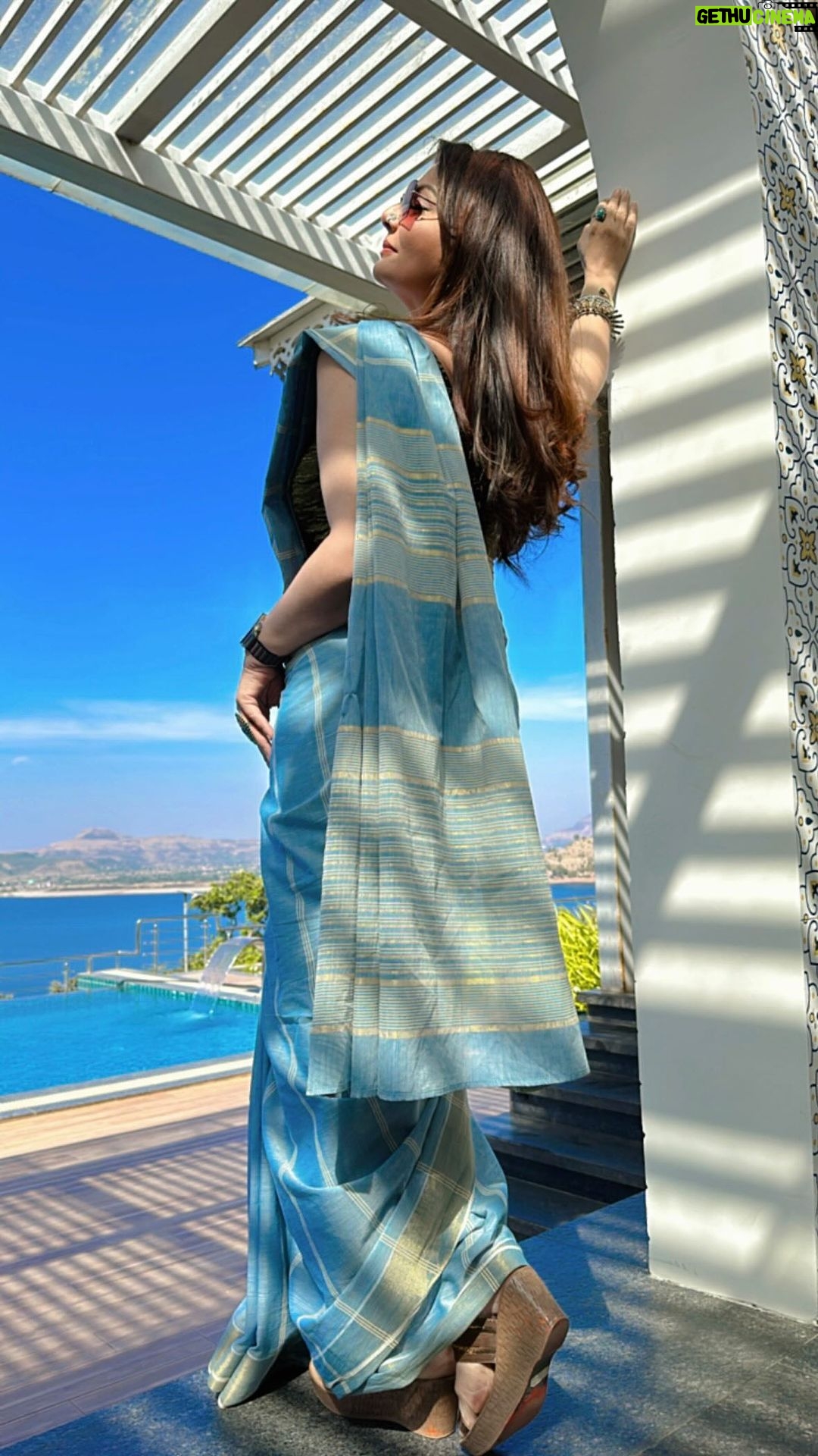 Deepshikha Nagpal Instagram - Loyal women take things more personal because they couldn’t even imagine doing that to you.. . . . #loyal #attitude #swag #shayri #trendingreels