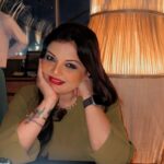 Deepshikha Nagpal Instagram - Nobody watches you harder than someone who hates your confidence. Cheers. .. With my darling @parulchawla9 . #haveaniceday #selfcaresunday #happiness💕 #love #blessed #thankyou