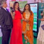 Deepshikha Nagpal Instagram - Congratulations to @dangal_tv_channel for their 1 st Dangal parivar awards. So happy and great team work of every one in Dangal family long way to go .❤️. . .and so proud of you my girl @mini.goel02 congratulations for your show mansundar❤️ . #congratulations #positivity #positivevibes #friendship @mini.goel02 @odiekhan @riitushivpuri @mannahsoulfry @snehawagh @dangal_tv_channel