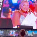 Demet Akalın Instagram - "Bana Yolla" New York'ta Times Square, New York City