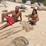 Demet Akalın Instagram - Bir baba ve bütün yaz babişkosuyla doyasıya tatil yapan bir Hira❤️teşekkler aşkım ❤️ @okankurt @hirakurt2014 Vogue Hotel Bodrum