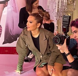 Demet Akalın Instagram - Canımın içi güzel kalpli Hira🌸iyiki bizimsin iyiki doğdun annem❤️‍🔥 @hirakurt2014