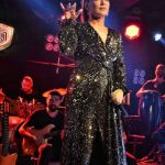 Demet Akalın Instagram – Türkiye turnesi🏆yakışır😎#DA#konser