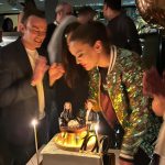 Demet Akalın Instagram – 100. Program kutlaması🥳🎂🫠💕yarın patron canlı yayında 🤓 @jessmolhoofficial @gelkonusalimtv @tv8 @ferayetanyolac 🎉🎉🎉 @atiyebebek