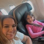 Demet Akalın Instagram – Canım kızım güzel yüreklim iyiki doğdun bebeğim seni çok seviyorum❤️🧿 @hirakurt2014 daha nice güzel yıllarında babacığınla anneciğinle ol güzel gözlüm💕