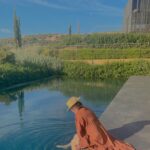 Demet Evgar Instagram - 💋👯‍♀️💎 #sunrise 🌀🙏🏻💙 Barbaros Reserve Bodrum
