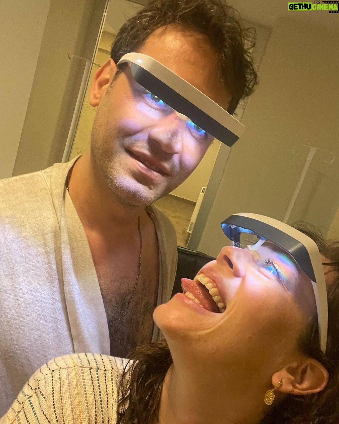 Demet Evgar Instagram - Işınlanmaya inanıyorum 🧿