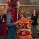 Demet Evgar Instagram - Elleriniz dert görmesin. Annemin çocukken bana yaptığı pastaların tadındaydı. İşine deli olan insanların bir araya geldiği @food_symphony_ist 💜🌀🧿🙏🏻