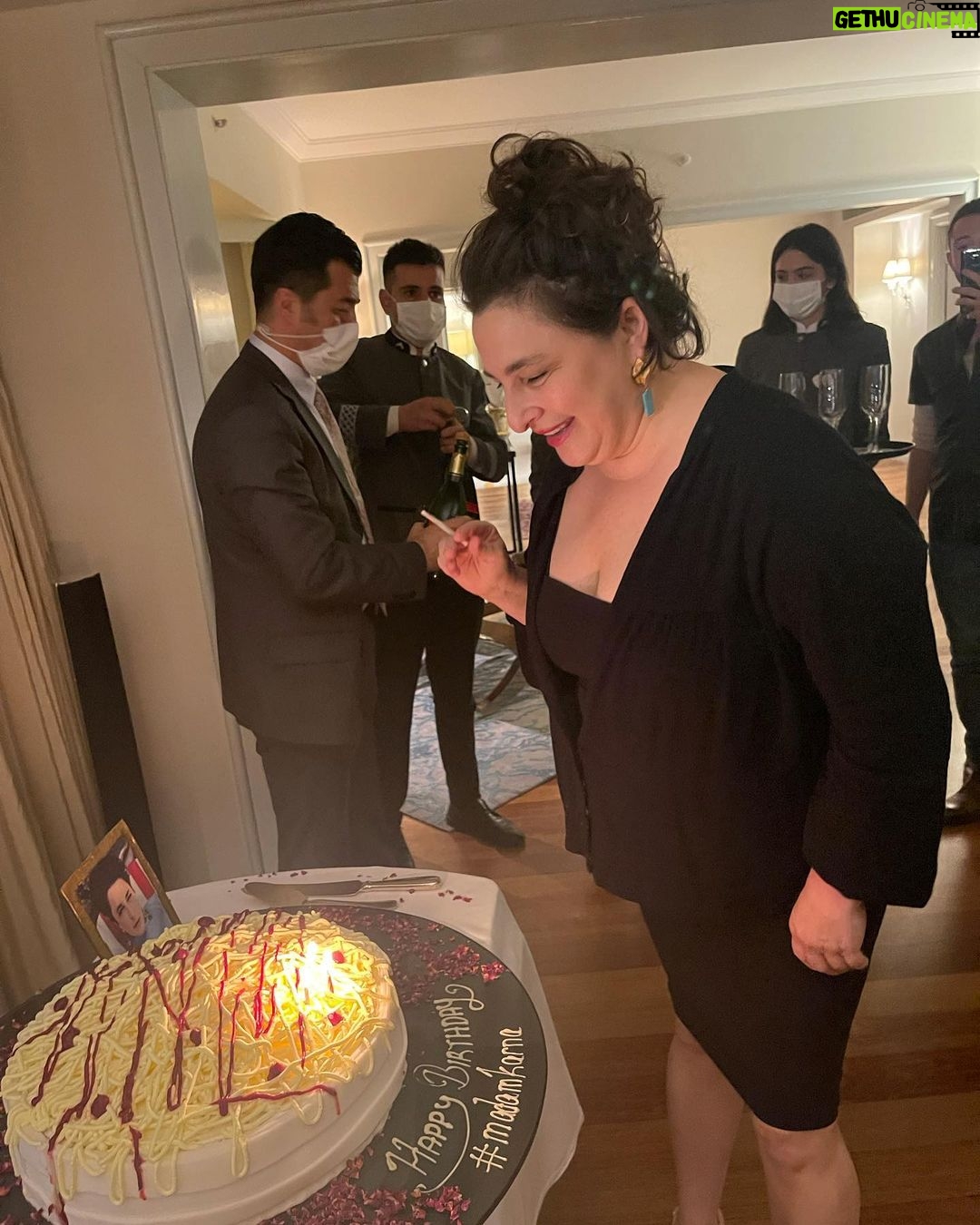 Demet Evgar Instagram - Happy Birthday bebeğim ❣️ 3 dileğin de tutacak 🌀🪐💫🪐🌀 @esradermancioglu