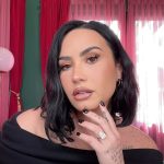 Demi Lovato Instagram - 😘