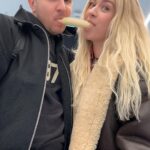 Denis Kukoyaka Instagram - Узнали место? Ищите в магазинах restore: наши фотки в айфонах, фоткайтесь вместе с нами и отмечайте на сторис — самых креативных выложу у себя 😎 А если решили прикупить техники к 8 марта, то выгоднее всего сделать это именно в restore: с подпиской Яндекс Плюс, ведь, оплатив покупку с помощью Яндекс Пэй, вы не только получите 3% кешбэка баллами, но и примите участие в розыгрыше 100 000 баллов! Акция продлится до 10 марта, успейте купить подарок так, чтобы еще и остаться в жестком Плюсе 😉