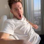 Denis Kukoyaka Instagram - Я и моё умение делиться 😂