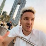 Denis Kukoyaka Instagram - Про анкеты, свои мечты и гештальты. Решил залить видео в профиль, чтобы побольше людей увидели. Если есть какие-то мысли на тему этого видео, пишите в директ буду читать ❤️