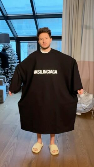 Denis Kukoyaka Instagram - Лучшие @kukoyaka.shop ❤️ спасибо за подарок 😂