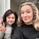 Denis Kukoyaka Instagram – Мы сделали грим и пошли гулять, кто нас узнавал, дарили им подарки😂❤️ Узнали бы нас?