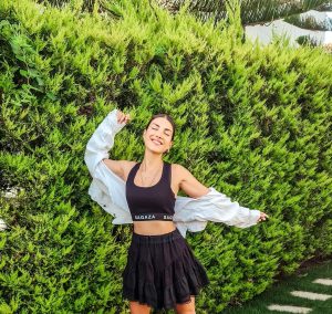 Deniz Baysal Instagram - 🌼💚