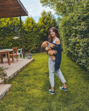 Deniz Baysal Instagram - Merhaba 🙋🏽‍♀️🐶