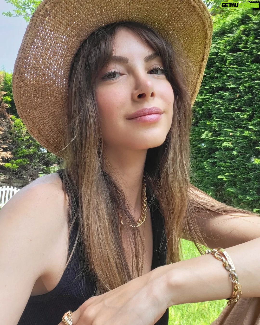 Deniz Baysal Instagram - Merhabaa 👒🌿