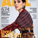 Deniz Baysal Instagram - Harika bi ekiple çalıştım, her birinizin emeğine sağlıkk 💞⭐️ #Repost @allmagazine ・・・ Ekranların sevilen genç ismi #DenizBaysal ALL Eylül sayısı için kamera karşısına geçti. Bu haftasonu dünya evine girecek olan genç oyuncu @garagehairrepairstudio ile de yepyeni bir işbirliğine girmeye hazırlanıyor. 2019-20 Sonbahar-Kış trend ve alışveriş rehberinin yer aldığı yeni sayımız bugünden itibaren dijital mecralarda. Hafta sonu ise tüm bayilerde. @denizbaysal_ Röportaj: @baglankeskin Moda editörü: @cerencetinoglu Fotoğraf: @firatkocak Saç: Orhan Çakal - @garagehairrepairstudio Makyaj: Saliha Çakmak - M.A.C Events Team
