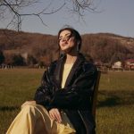 Deniz Baysal Instagram - “Geçmişe sadece öğretileri için bağlıyım. Daha çok anda olmaya ve ileriye bakmaya çalışırım. Bugünkü Deniz’i şekillendirdiği için geçmişe minnettarım ama yine de önüme bakmayı tercih ederim.” cümleleriyle ALL Nisan 2023 sayımızın kapağımızı parlatıyor Deniz Baysal. Yayın Direktörü @meltemaydin_ofc Genel Yayın Yönetmeni / Röportaj @salihdevrim Fotoğraf @burakelmali Moda Editörü @cerenalist Saç @tolgaoguzhann Makyaj @serhatsenn Fotoğraf Asistanları @bedirhantopcu14 @talhaelmass Moda Editörü Asistanları @iremakadam , @dilaraaasayarr , @c.cerenkara Makyaj Asistanı @itsardagurdal Mekanlar @ritaciftlik @karayelatciftligi