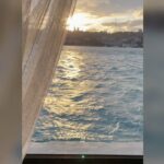 Deniz Çakır Instagram – Günün bazı saatleri ne kıymetli.. an ne kıymetli…🌿