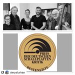 Deniz Çakır Instagram - Güzel şeyler de oluyor dostlar... Almanya’nın Grammy’si olan “Preis der deutschen Schallplattenkritik” de Geleneksel Müzik Ödülünü @deryaturkan ve arkadaşlarının albümü “Singer of Tales” aldı... KUTLUYORUM ÇOOOOK ÇOOOK KUTLUYORUM ... Türkiye için ne büyük gurur..... #Repost @deryaturkan ・・・ Almanya’dan harika bir haber !!!! Sevgili dostlar Singer of Tales isimli albümle Almanya’nın Grammy’si olan “Preis der deutschen Schallplattenkritik” de geleneksel müzik ödülünü aldı. Bu güzel haberi sizinle paylaşmaktan gurur duyuyorum. Almanya, İsviçre, Avusturya’dan önemli 150 sanat eleştirmenin oyları ile seçilen bu ödül bizim için çok değerli bir ödül. Geleneksel müziği tüm dünyaya tanıtmaya devam🙏 #preisderdeutschenschallplattenkritik #istanbul #sevdah #damirimamovic