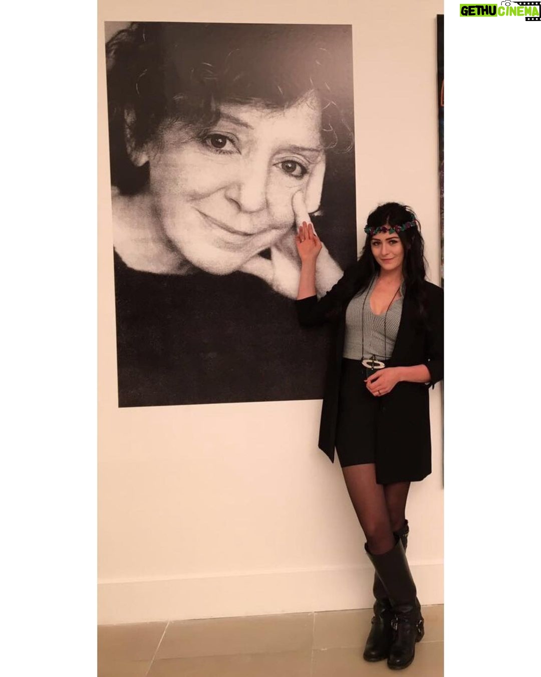 Deniz Çakır - 56.7K Likes - Tomris’li tbt...🌿