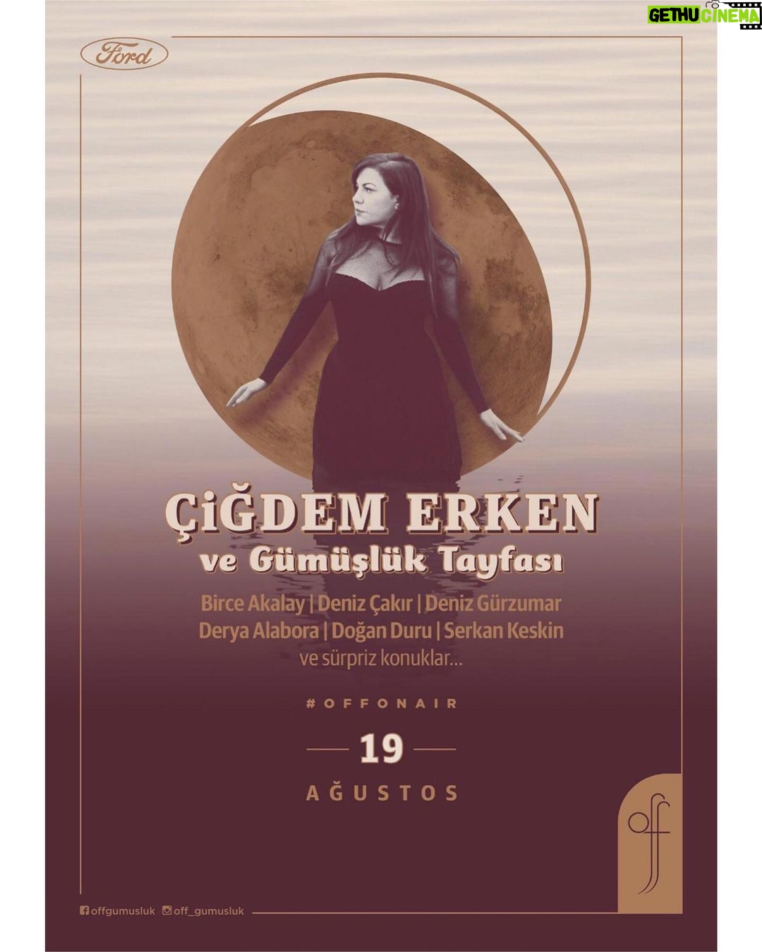 Deniz Çakır Instagram - 19 Ağustos’da @off_gumusluk sahnesinde şarkılar söyleyeceğiz... Güzel dostlarla ve müzikle şifalanacağız.... Hadi gelin beraber olalım Bodrum’daysanız..🌿 @off_gumusluk Off Gümüşlük