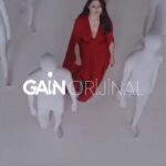 Deniz Çakır Instagram - Ne güzel seni anmak Duygu Asena..hem de bu gün…🌿 “İnsanın kendi mutluluğunu kendinin yaratması ne güzel, ne gerçek bir sevinçtir! Kimse değil, ben yaptım her şeyi, ben". DuyguAsena Repost @gain ・・・ “Sen sensin. Devam et, ara, senliğini, mutluluğunu, özgürlüğünü ara. İnsanları tanıyorsun, tanıdıkça yıkılma, ezilme... Aksine doğrul, kalk. Sen o beğenmediklerinin önünde ezilme, onlar gibi olma. Onların kötülüğünü içinde taşıma. Güçlü olduğuna inan. Bizim durumumuzun çözümü bu, güçlü olduğuna inan.” Duygu Asena Aslında Özgürsün çok yakında GAİN’de! @denizcakir @badenzi 🎬@alikemalguven
