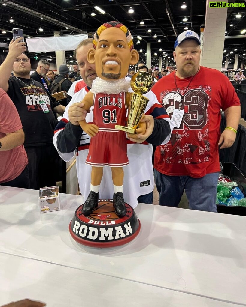 Dennis Rodman Instagram - Thank You Chicago ❤️