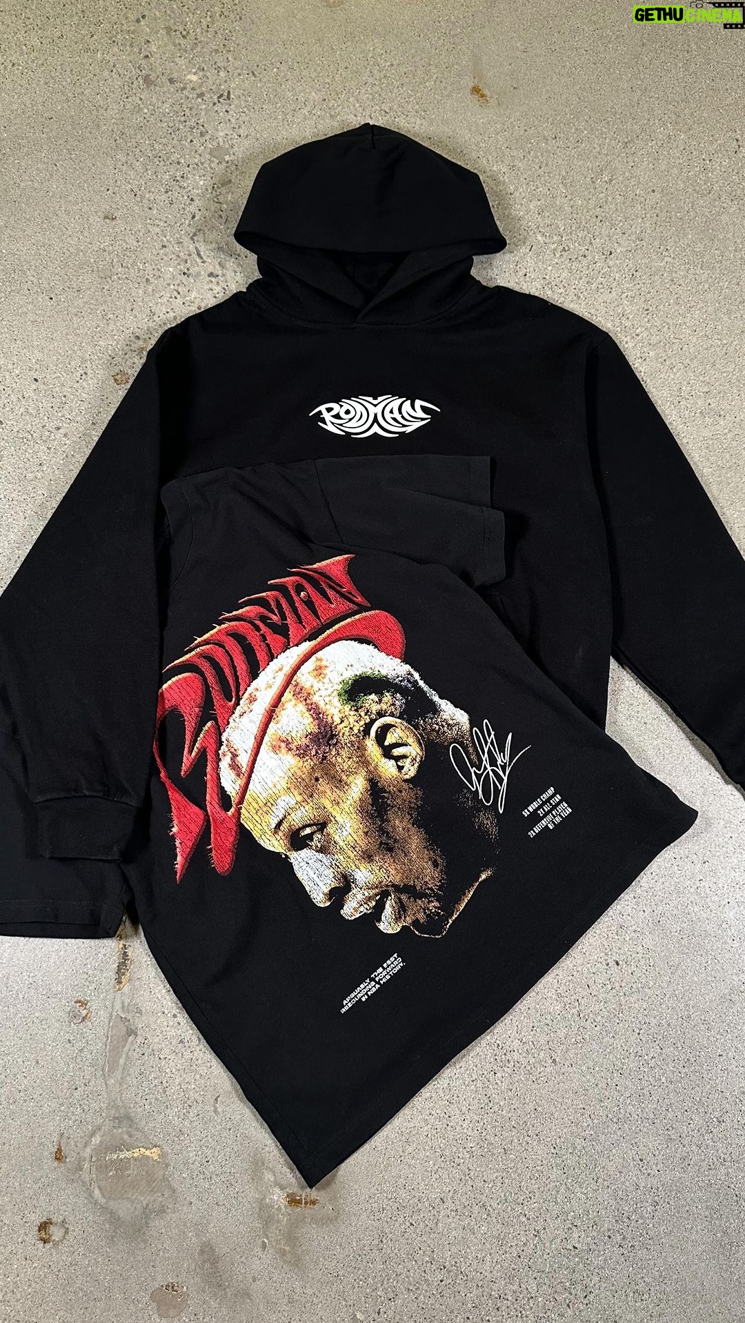 Dennis Rodman Instagram - AVAILABLE NOW: OUT OF THIS WORLD- DELIVERY 2🎸💫 2 new pieces were just added to complete the OUT OF THIS WORLD collection 🛸👽 Super limited quantities ! All of our items are - Heavyweight - Oversized - Screen-printed (not dtg) - Made w/ premium materials - Ships fast and worldwide - Official Rodman brand This collection captures some of Dennis Rodman’s iconic moments that helped shape the world of sports, culture, and entertainment. 🛸🌎 Available now at RodmanApparel.com or Instagram shop‼️