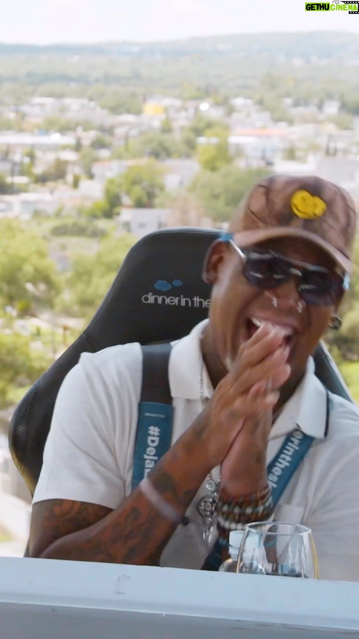 Dennis Rodman Instagram - It’s about to be one WILD ride! 🎢 Don’t miss the new season premiere of #TheSurrealLife TONIGHT at 9/8c on @vh1