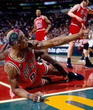 Dennis Rodman Instagram - Worm Wednesday 👍