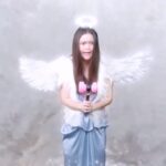 Denny Sumargo Instagram - jalan-jalan ke kendari jangan lupa ke Bank Mandiri ….. lengkapi pantun di atas, yang bisa bikin gw ketawa gw kasih jajan!! . #PakaiMolis