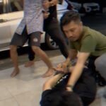 Denny Sumargo Instagram - Siapa yang mau gw modalin buat beli kacang @duakelinci kemasan baru? #temankebersamaan #kacangduakelinci