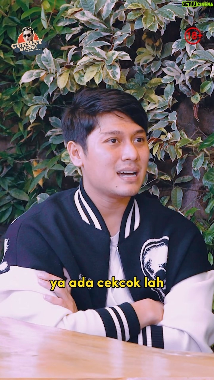 Denny Sumargo Instagram - Siapa yg pro? Siapa yg kontra?
