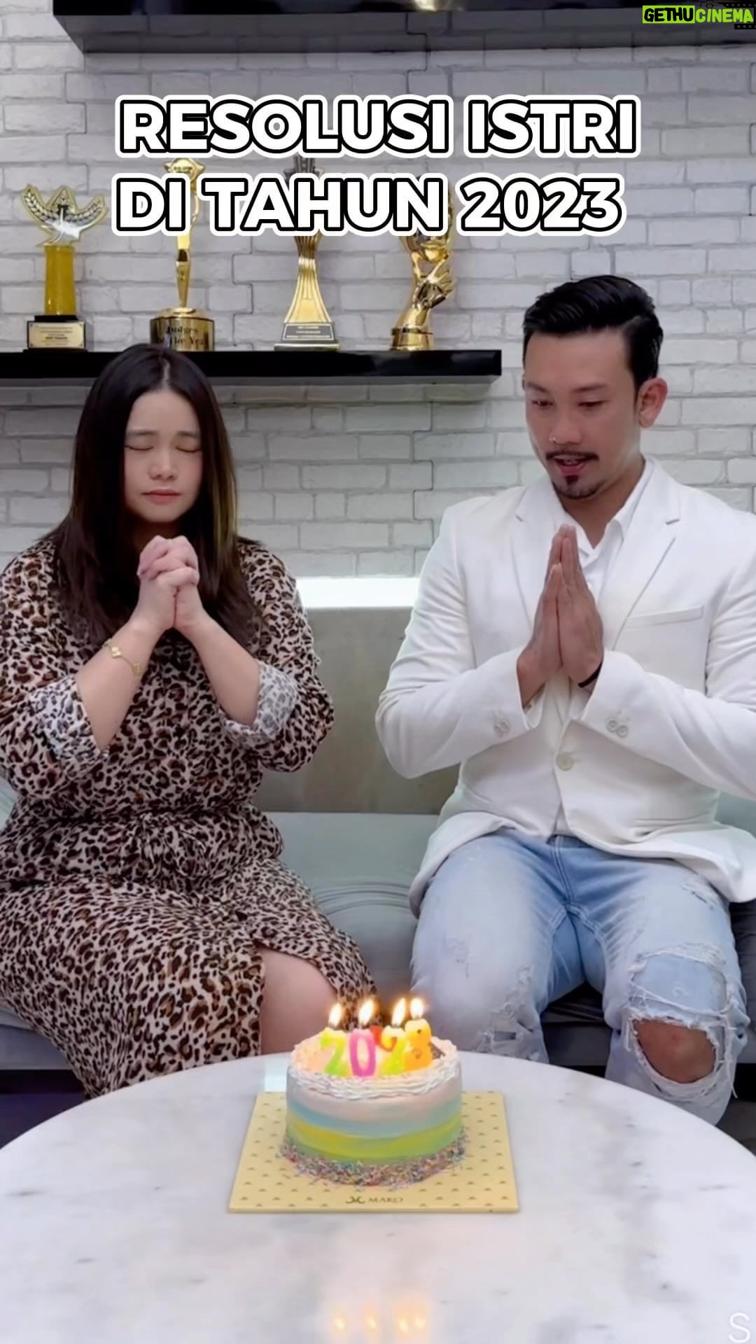 Denny Sumargo - 183.5K Likes - Selamat Tahun Baru 2023!