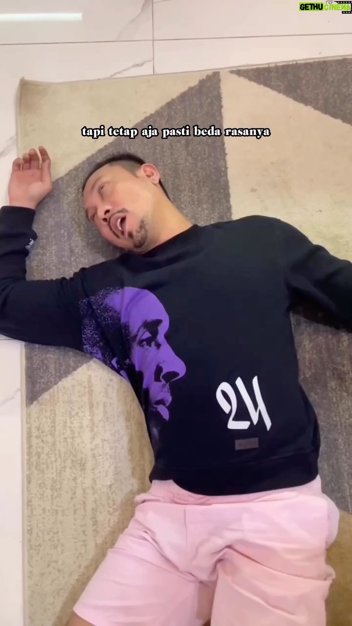 Denny Sumargo - 150.4K Likes - Aku sayang istriku