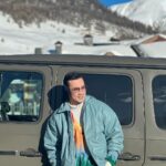 Denny Sumargo Instagram - Apa tujuan perjalanan gw kali ini.. #winterdriving #fastronxlamborghinisc #pertaminafastron St. Moritz Top of the world