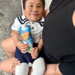 Denny Sumargo Instagram - Kasih nama yang imut buat bayi ini! Gw bagi hydro coco sedus buat jaga imun tubuh lu selama sebulan. #hydrococo #iniasliairkelapa #airkelapa #realcoconutwater #airkelapaasli #jaim #jagaimun