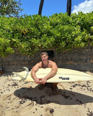 Derek Chadwick Instagram - Makai