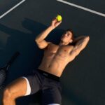 Derek Chadwick Instagram - my favorite shorts hands down @recgen use code DEREK10OFF for 10% off #recgenpartner