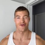Derek Chadwick Instagram – easy tan and glow all year thanks to @goodweird #getgoodweird #goodweirdpartner