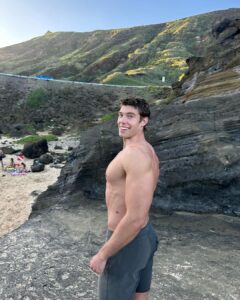 Derek Chadwick Instagram - aloha