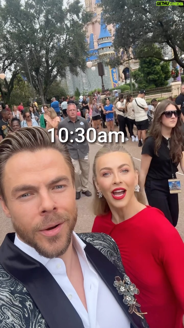 Derek Hough Instagram - - Sold Out Show in Hershey, PA - 17 Hr day filming Disney Holiday Specials in Orlando - Dancing With The Stars in Los Angeles It’s been a wild 48hrs! But when you love what you do, it’s pure joy !!!