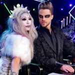 Derek Hough Instagram - Did you catch the 5th judge Kevin ? 🐦‍⬛
